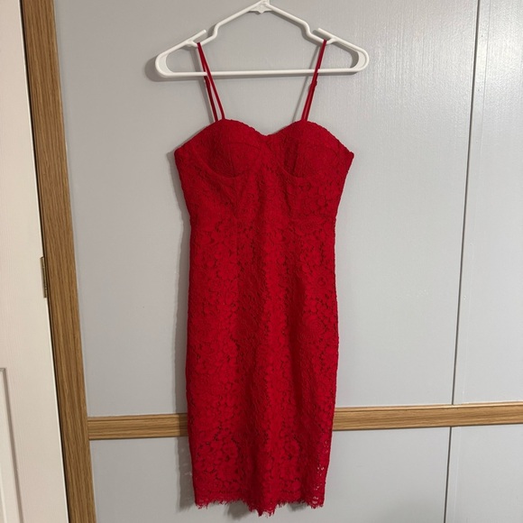 Bardot Pierre Lace Dress in Lava Red Size XS - Picture 2 of 16